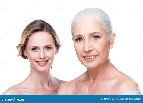 mothers and daughters nude